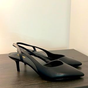 **Brand New** Michael Kors Eliza Flex Black Pump size 8.5